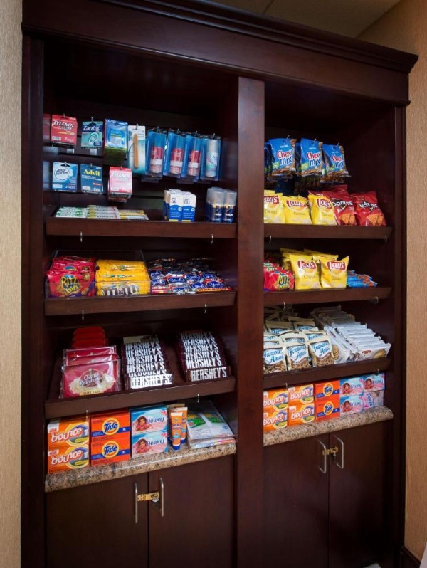 Hampton Inn By Hilton Bennington image 11