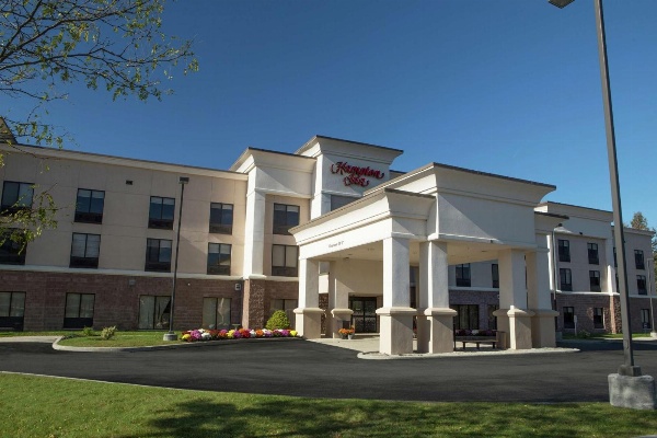 Hampton Inn By Hilton Bennington Main image