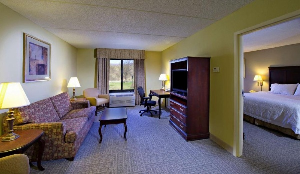 Hampton Inn By Hilton Bennington image 22